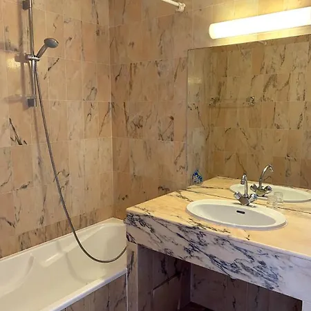 Residence Belle Vue - Chambre 35 Hotel *
